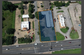 Huntsville, TX Office/Retail - 1423 Brazos Dr Huntsville, TX Office/Retail - 1423 Brazos Dr