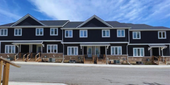 8196 Mcleod Rd, Niagara Falls, ON for Sale