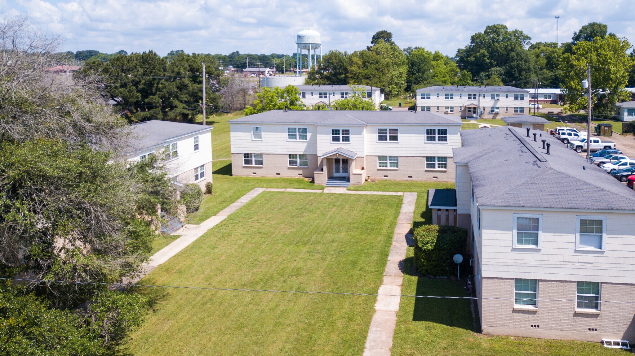 901 E Lion Dr, New Boston, TX for Sale