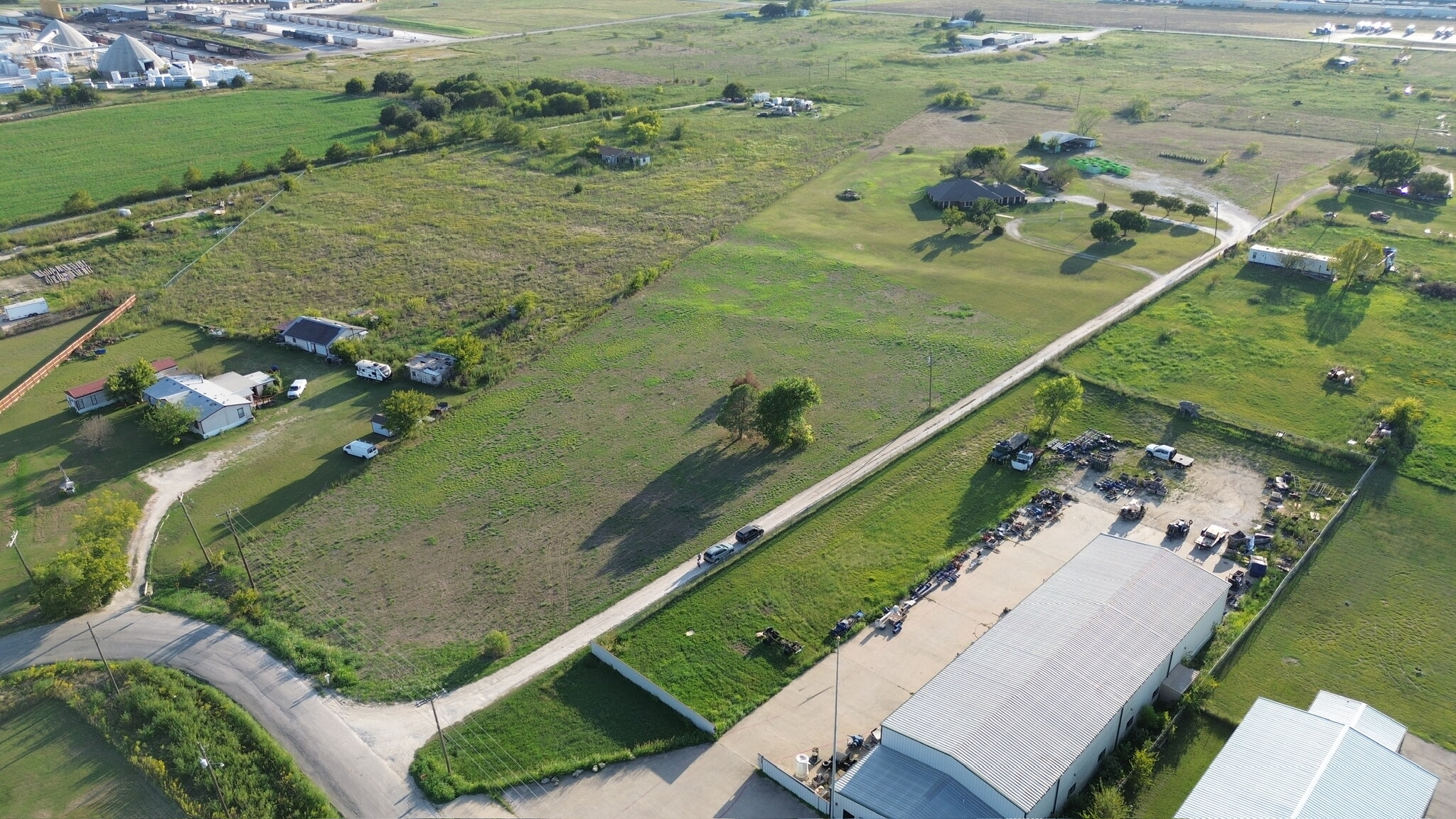 4005 Windmill Rd, Joshua, TX for Sale