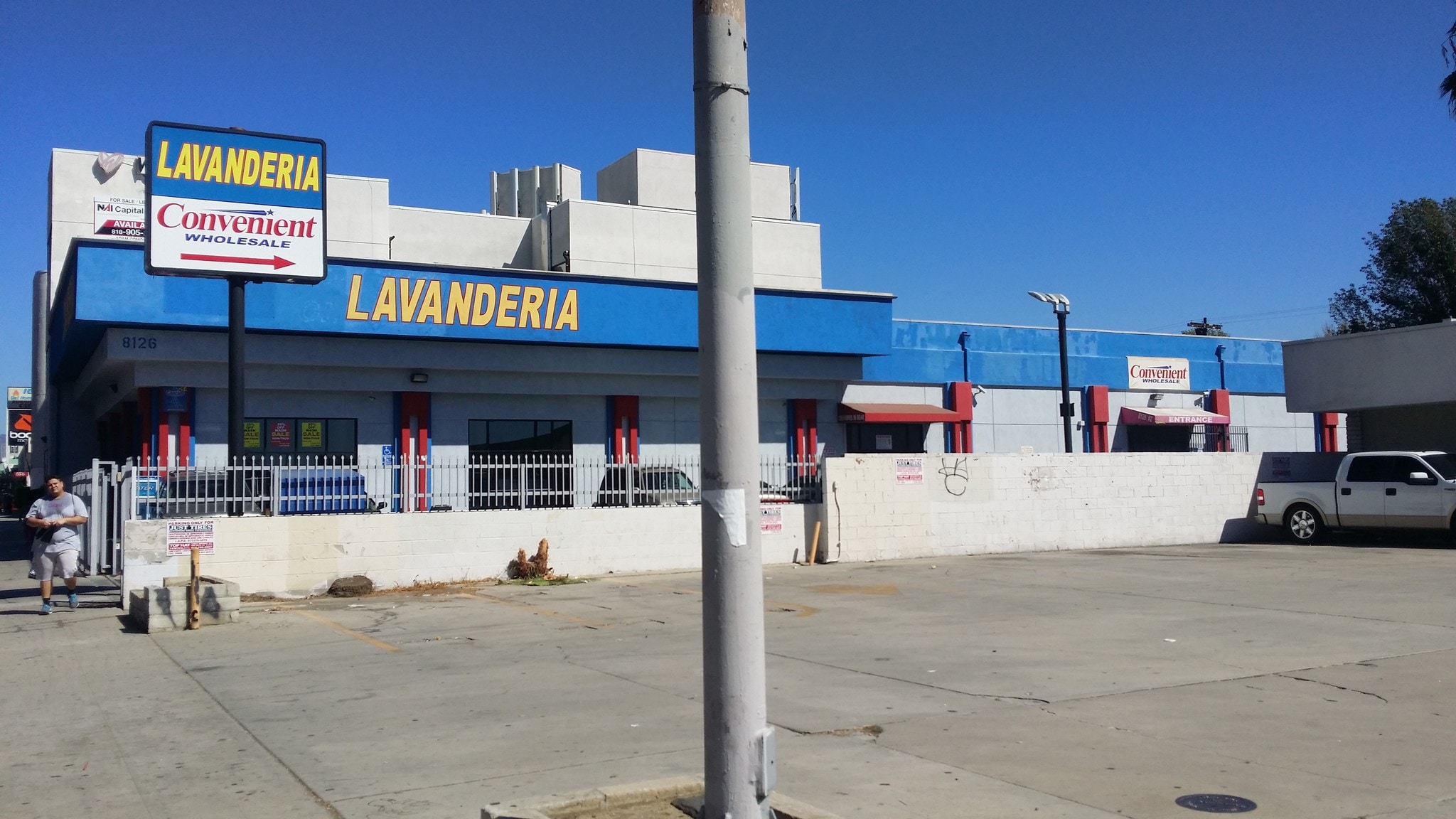 8126 Van Nuys Blvd, Van Nuys, CA for Rent