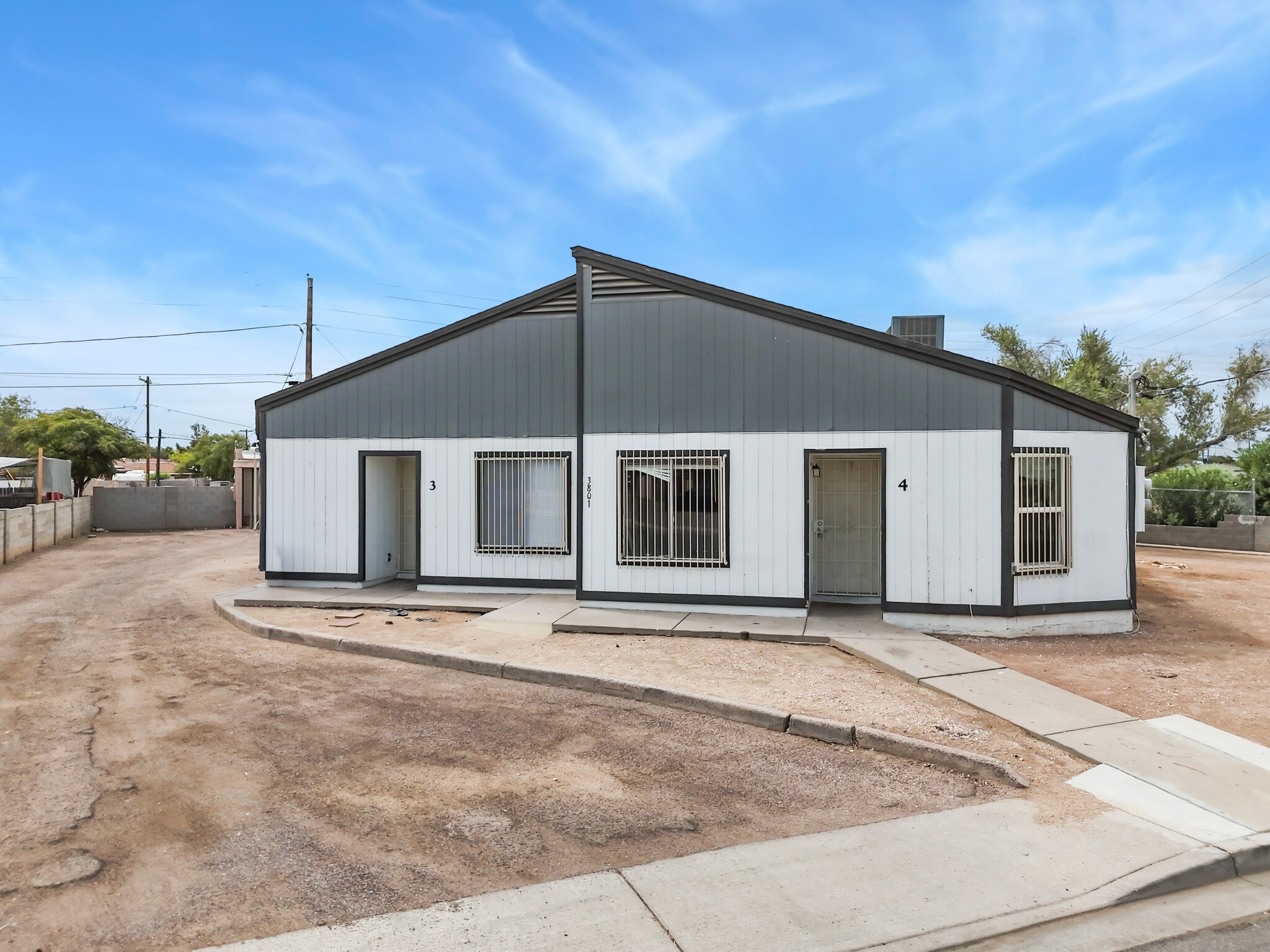 3801 N 23rd Dr, Phoenix, AZ for Sale