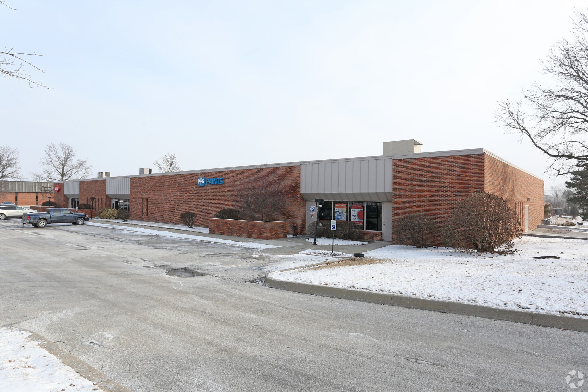 8605-8619 Quivira Rd, Lenexa, KS for Rent