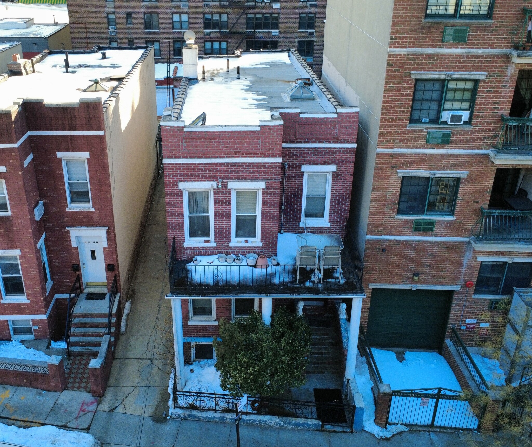 3128 28th Rd, Astoria, NY for Sale