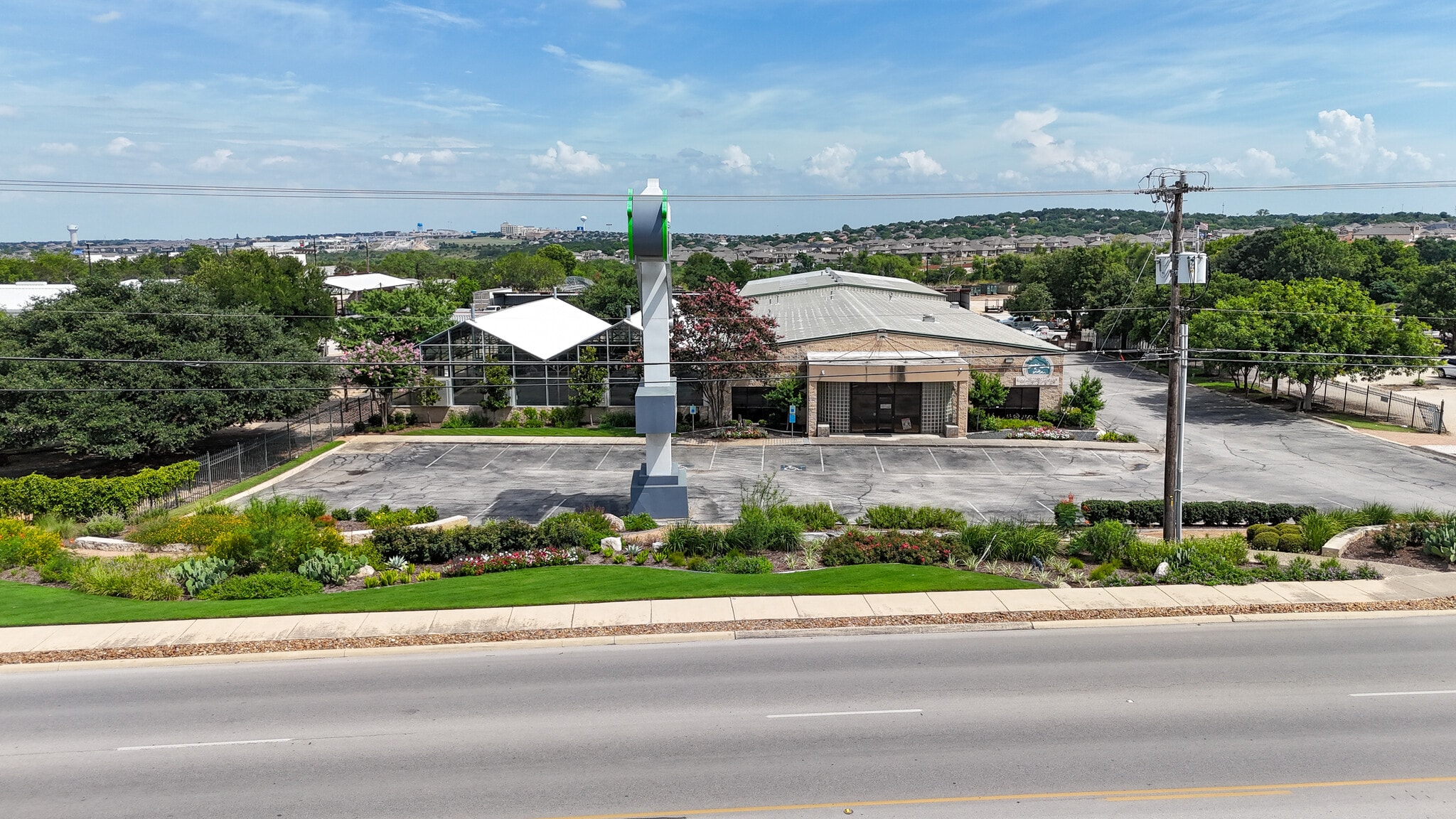 16348 Nacogdoches Rd, San Antonio, TX for Rent