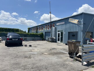 Fort Myers, FL Industrial - 1968 Custom Dr