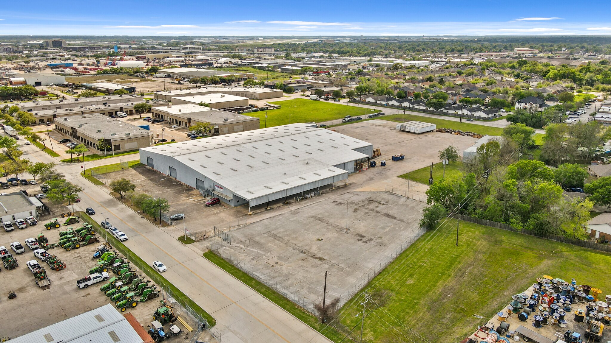 5800 Surrey Square St, Houston, TX for Rent