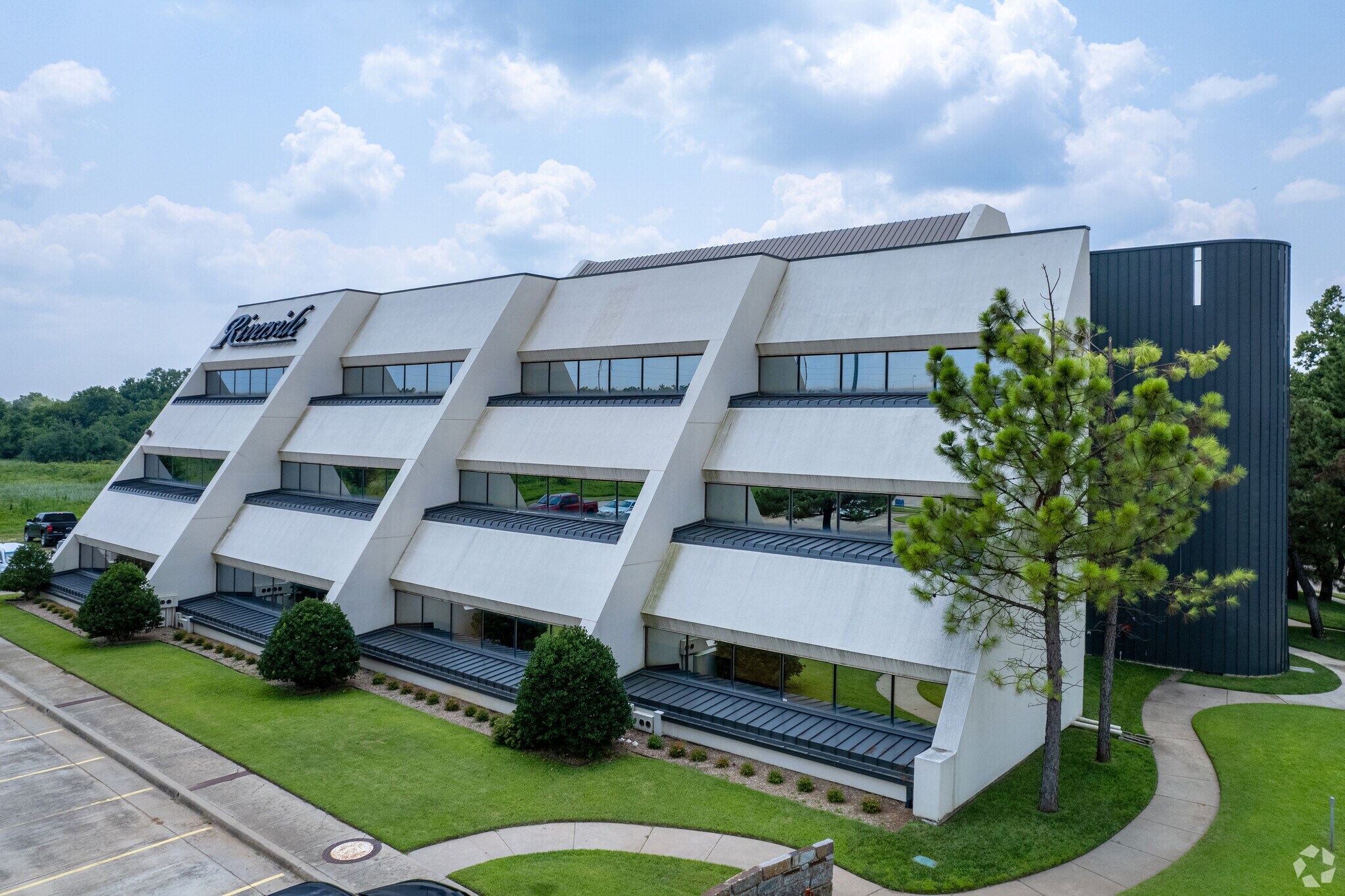 2600 Van Buren St, Norman, OK for Sale