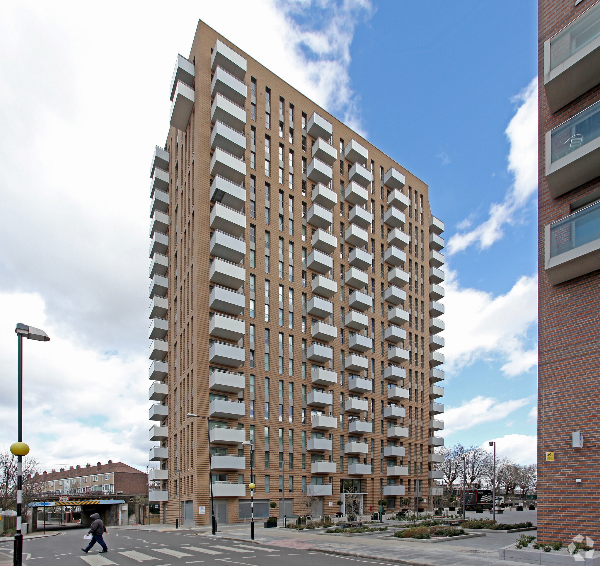 9 Hannaford Walk, London, LND for Rent