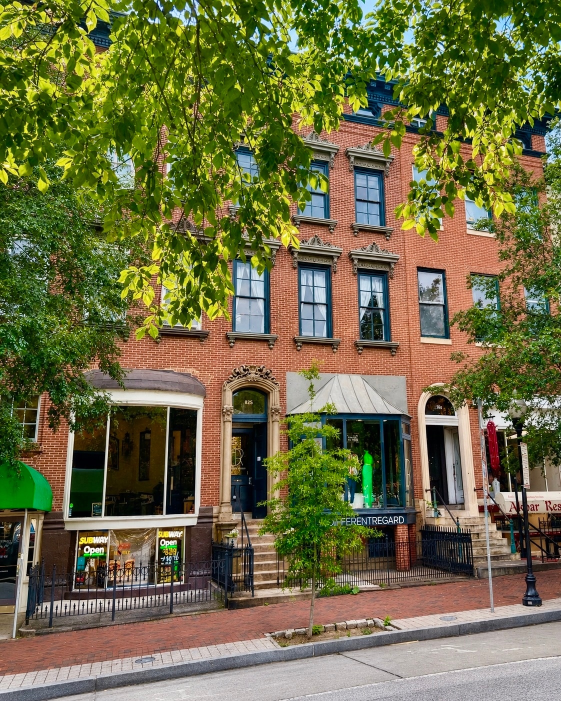 825 N Charles St, Baltimore, MD for Sale