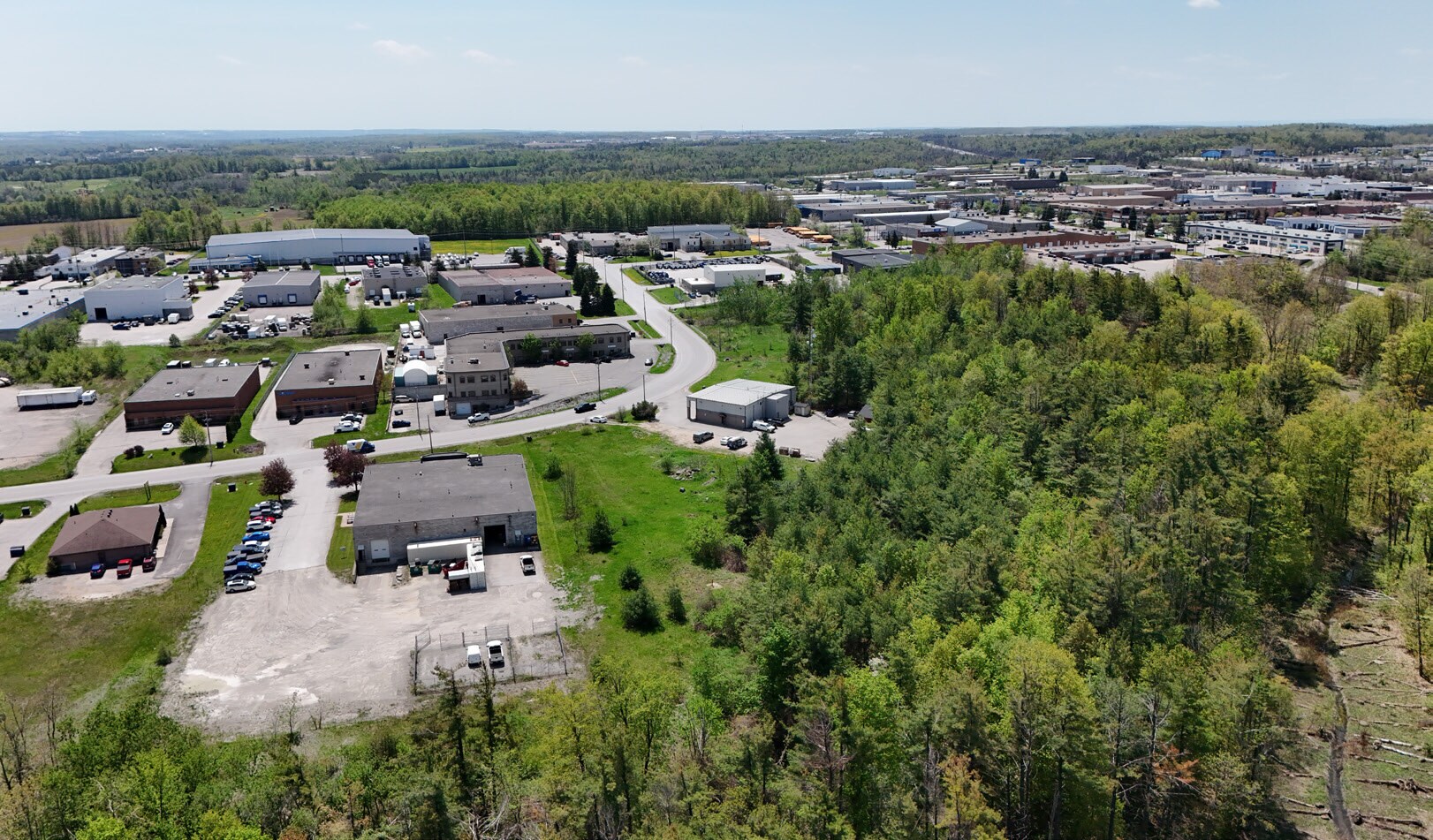 44 Hooper Rd, Barrie, ON for Sale