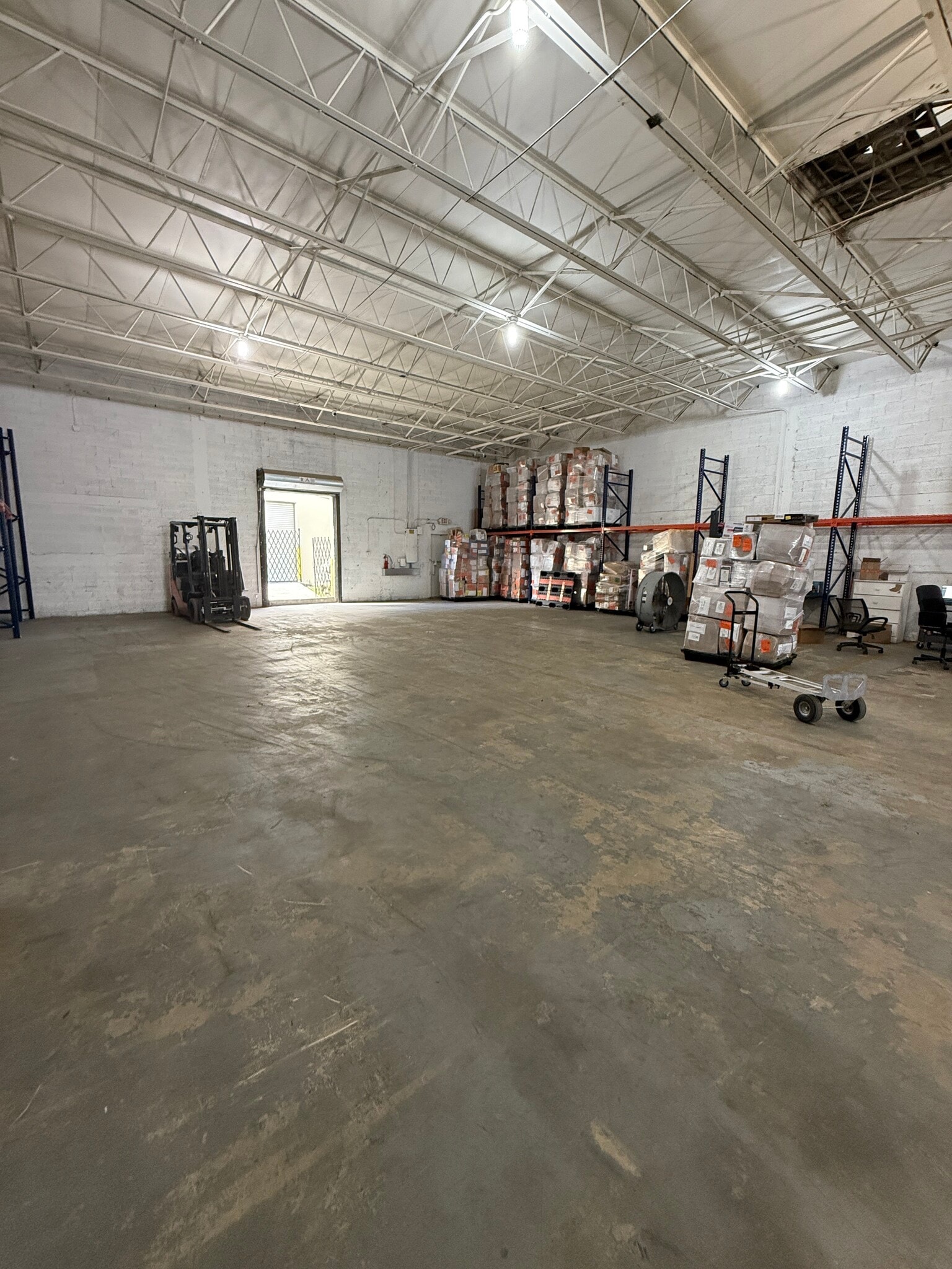 220 W 24th St, Hialeah, FL for Rent
