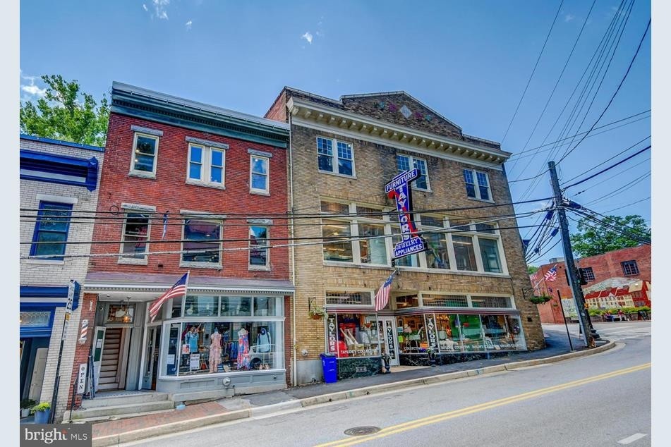 8197 Main St, Ellicott City, MD for Rent