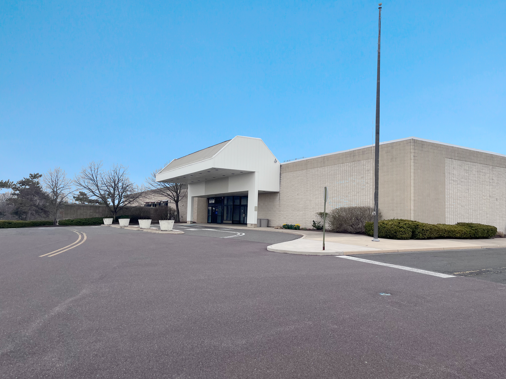 600 Montgomery Mall, North Wales, PA for Rent