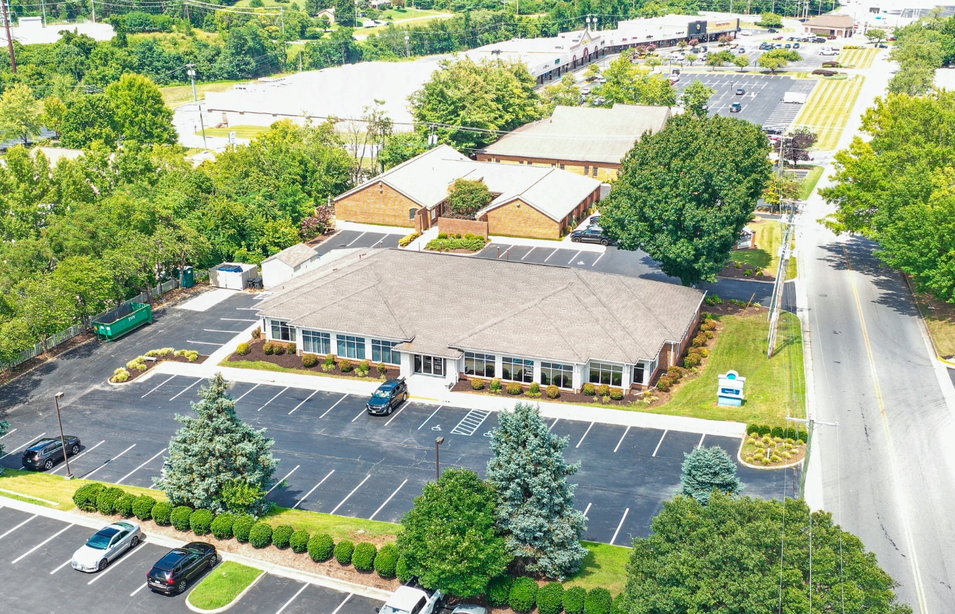 4437 Starkey Rd, Roanoke, VA for Rent