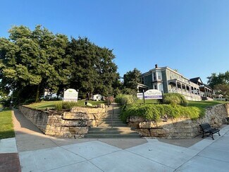 Le Claire, IA undefined - 208 N Cody Rd Le Claire, IA undefined - 208 N Cody Rd