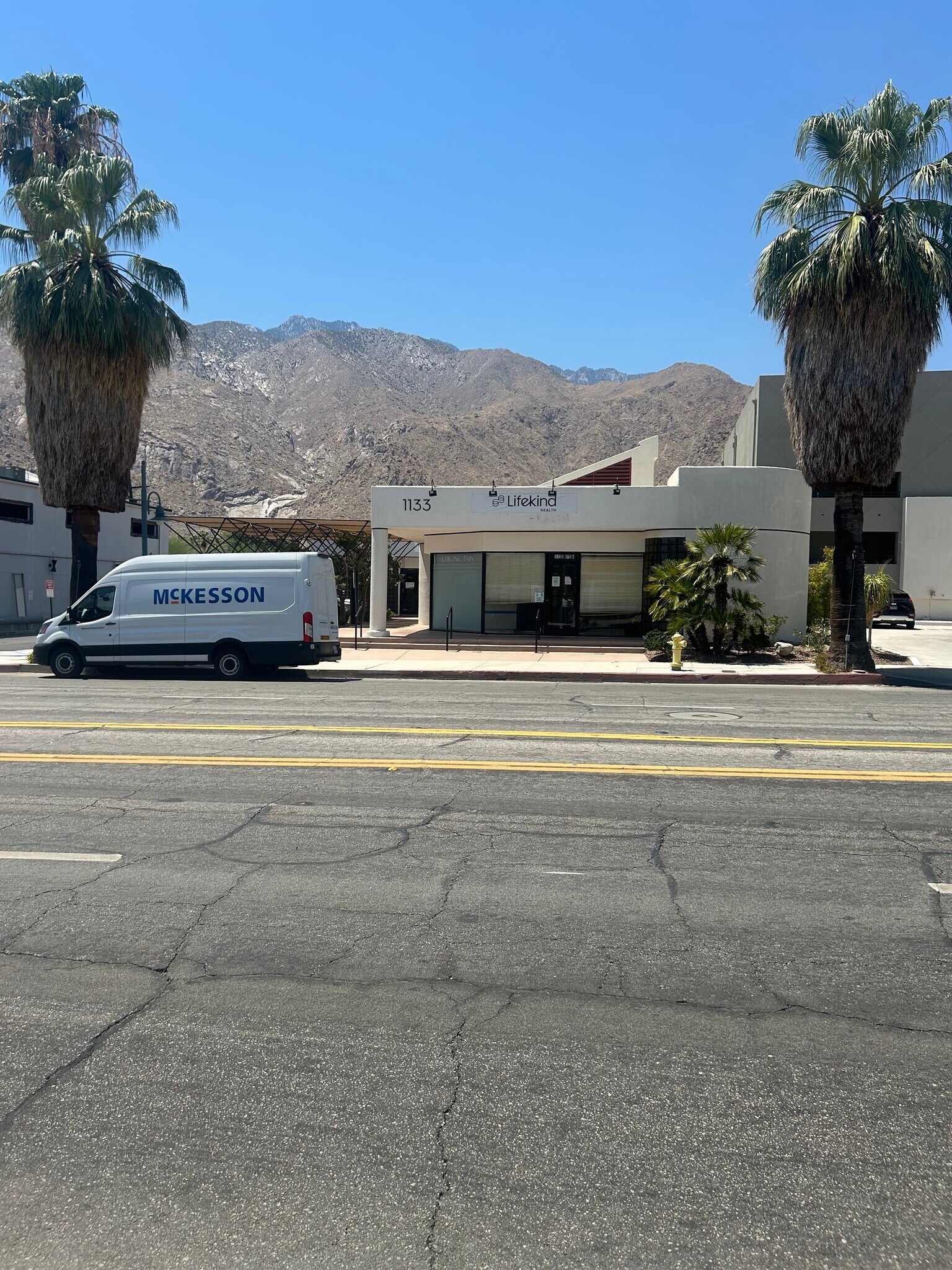 1133 N Palm Canyon Dr, Palm Springs, CA for Rent