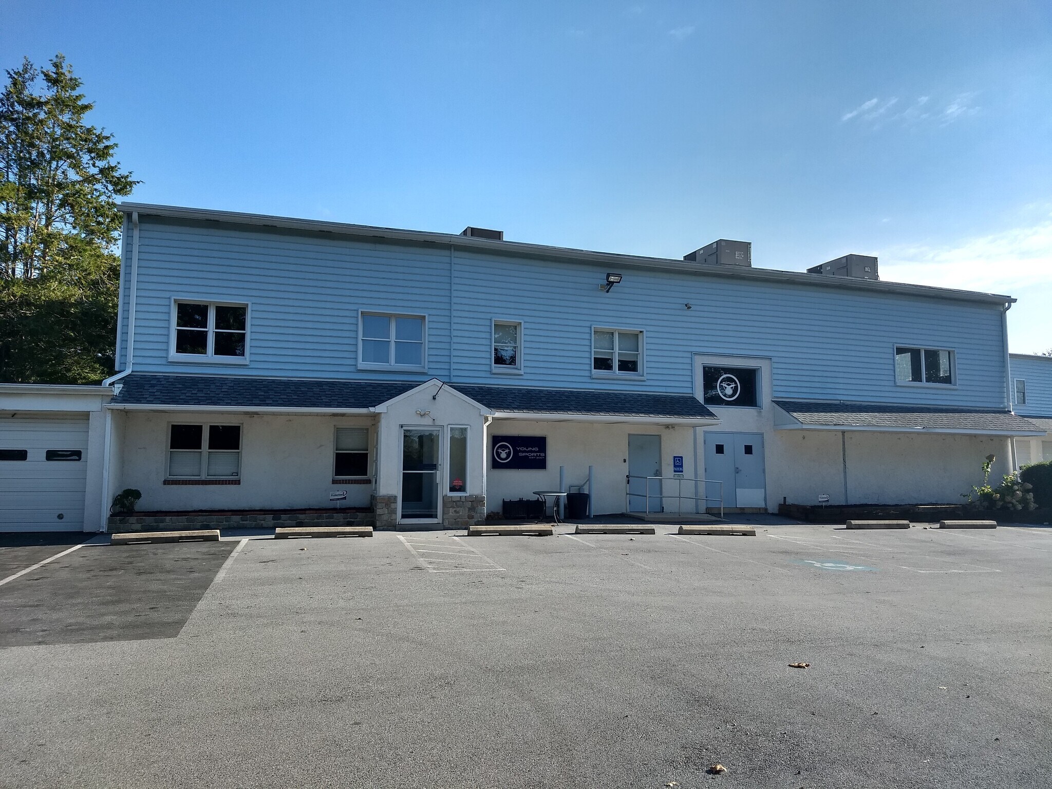 133 Old Sugartown Rd Wayne, PA 19087 Industrial Property for Lease on