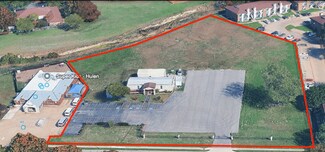 Fort Worth, TX undefined - 7387 S Hulen St