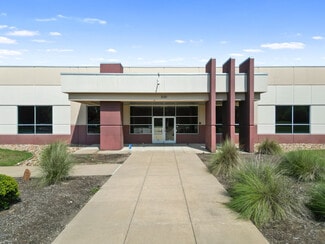 Bryan, TX Loft/Creative Space - 3101 University Dr E