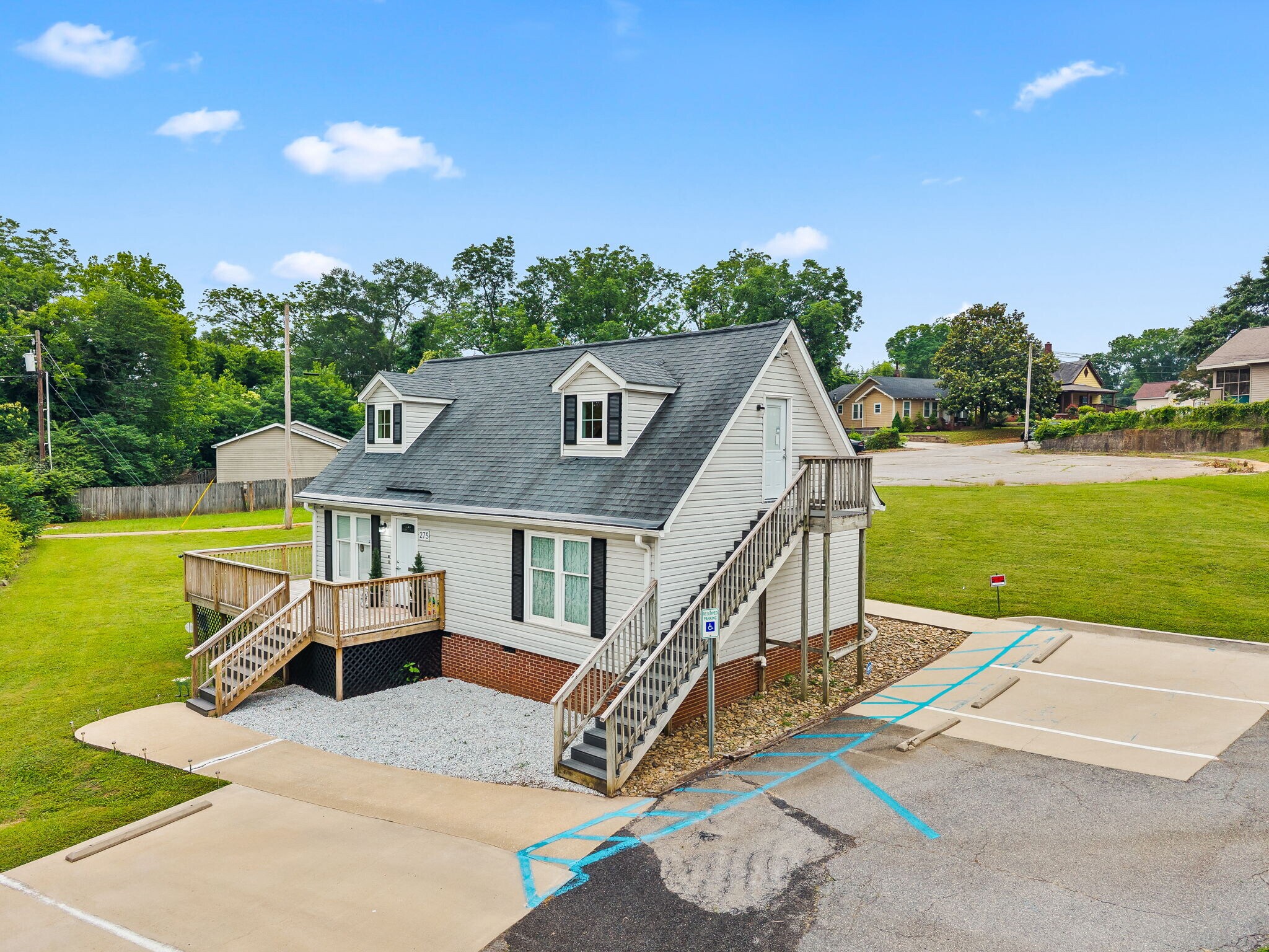 275 E Henry St, Spartanburg, SC for Sale