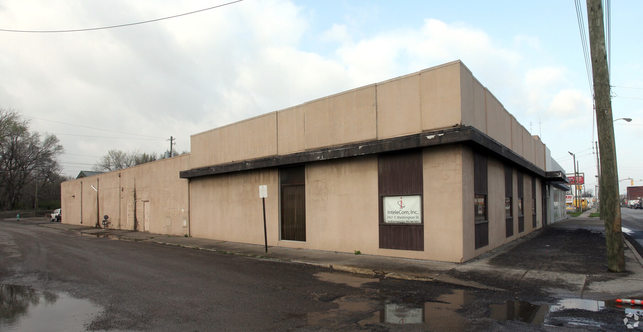 2419-2421 E Washington St, Indianapolis, IN for Rent