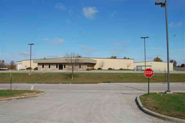 1 Municipal Dr, Carrollton, MO for Rent