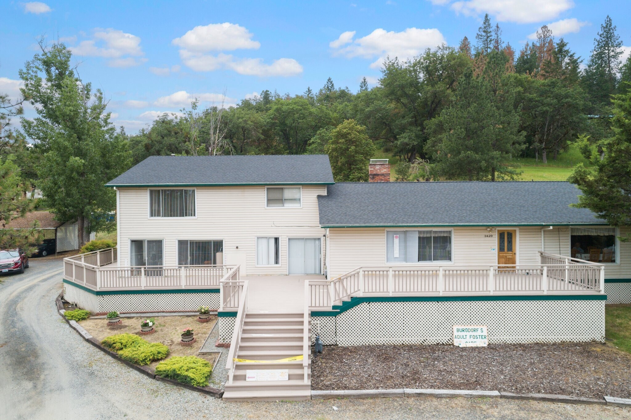 3429 S Stage Rd, Medford, OR for Sale