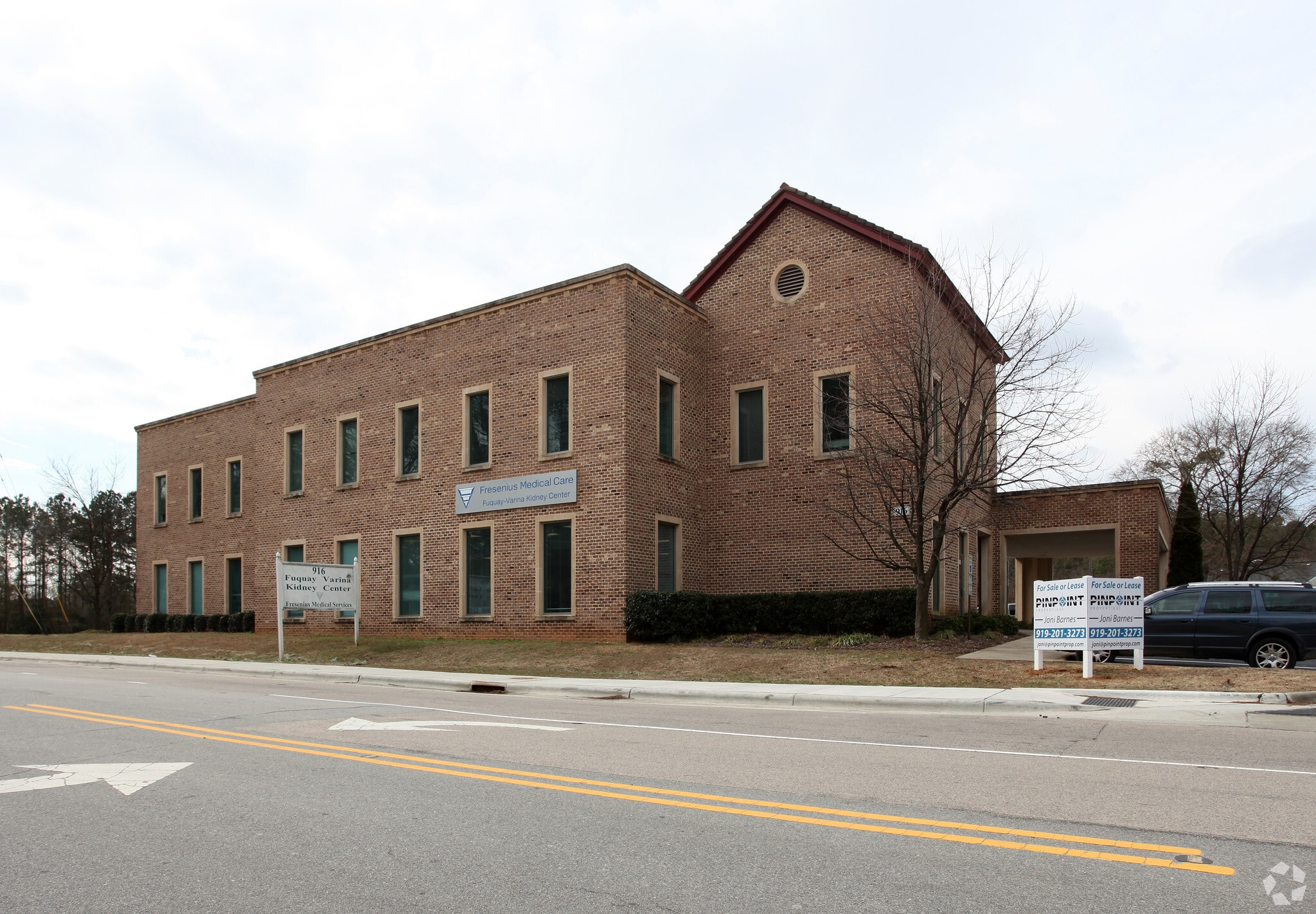 916 S Main St, Fuquay-Varina, NC for Rent