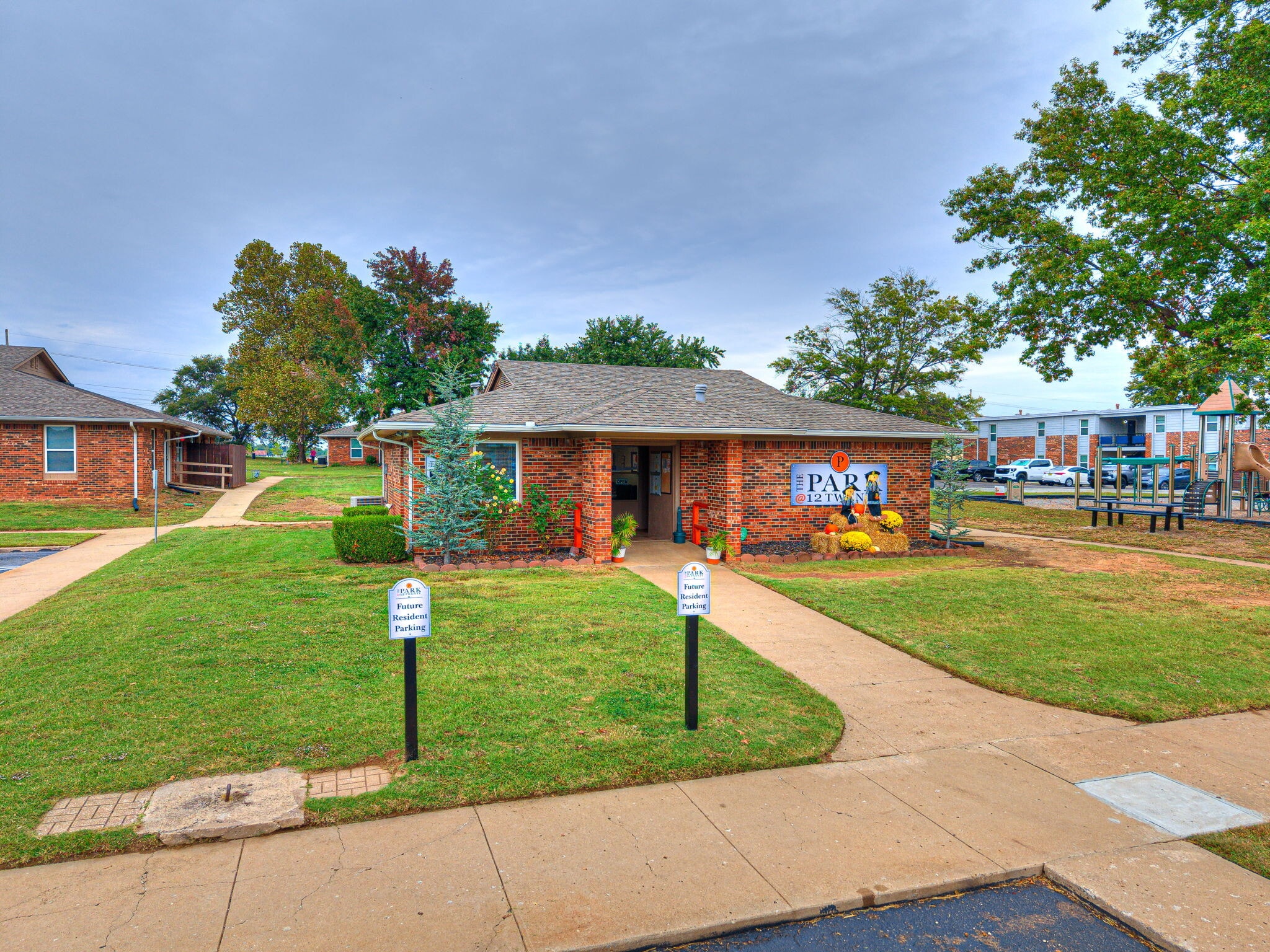 1220 SE 9th St, Pryor, OK for Sale