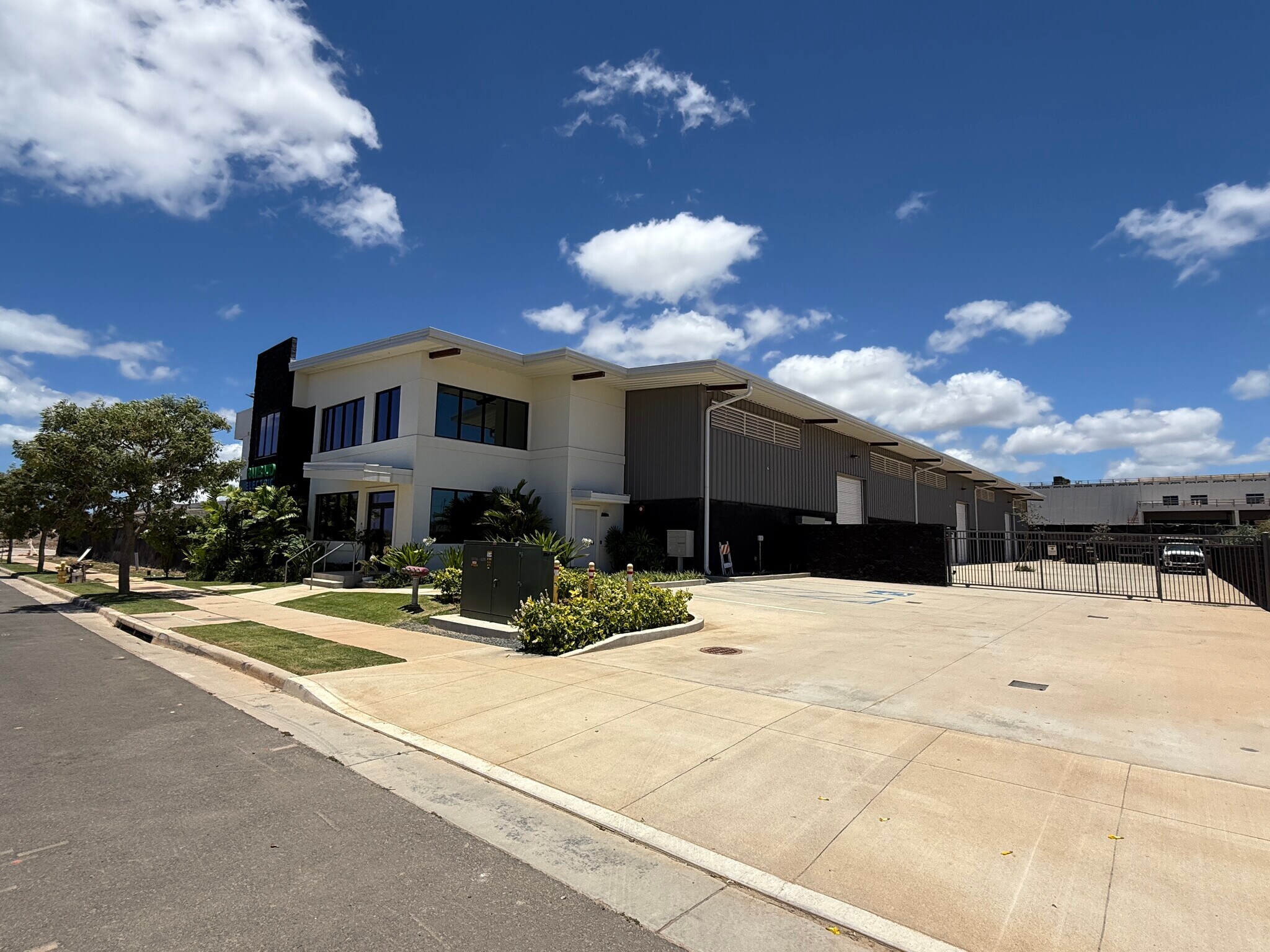 91-779 Komohana St, Kapolei, HI for Rent