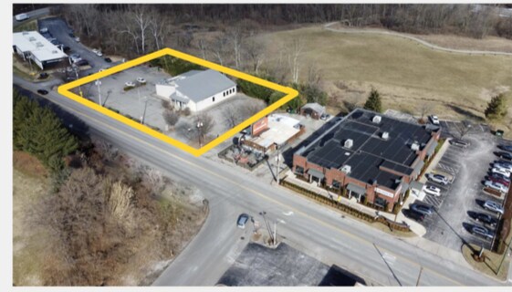 2269 Lexington Rd, Louisville, KY for Sale
