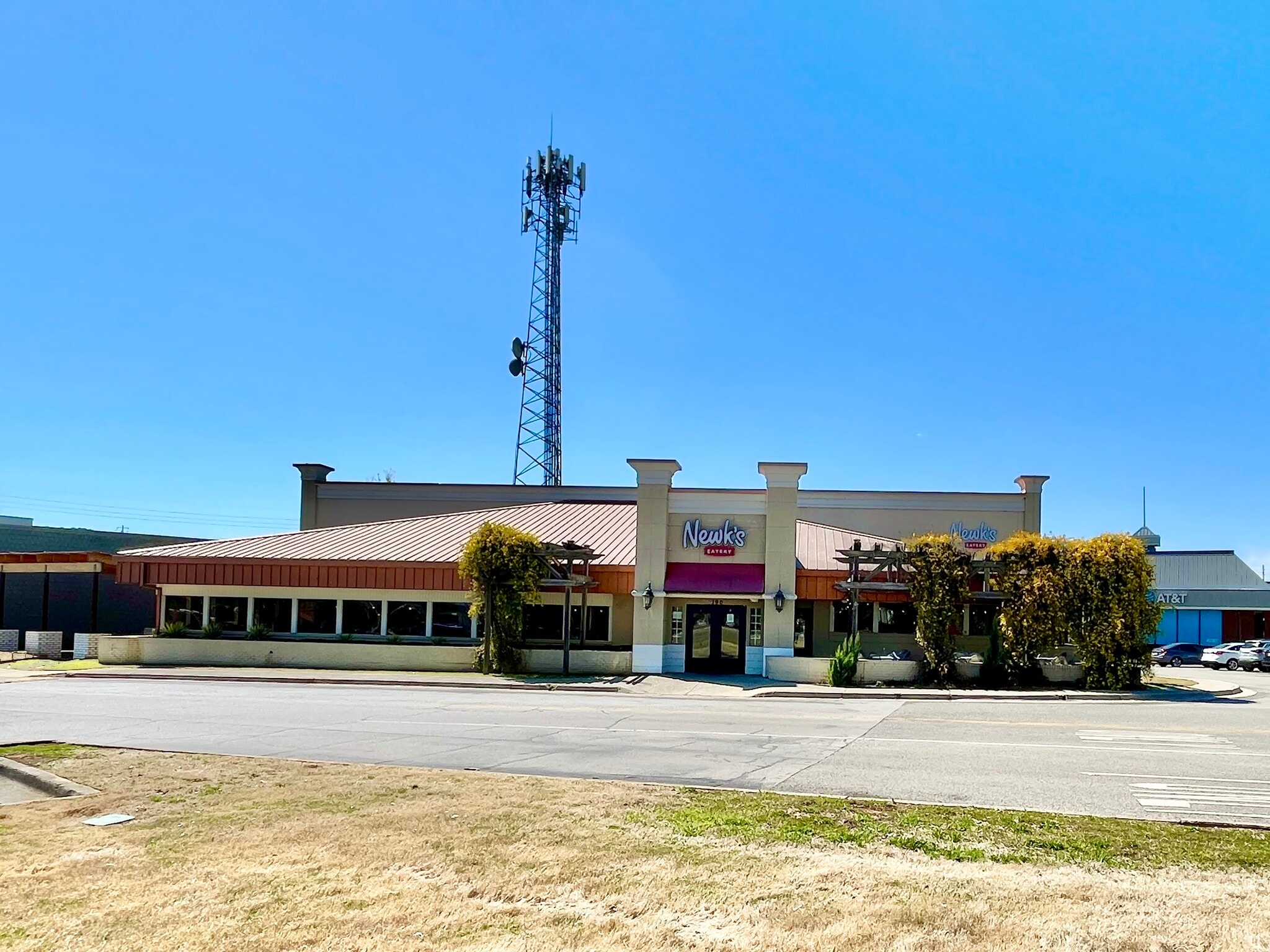 4925 University Dr, Huntsville, AL for Rent