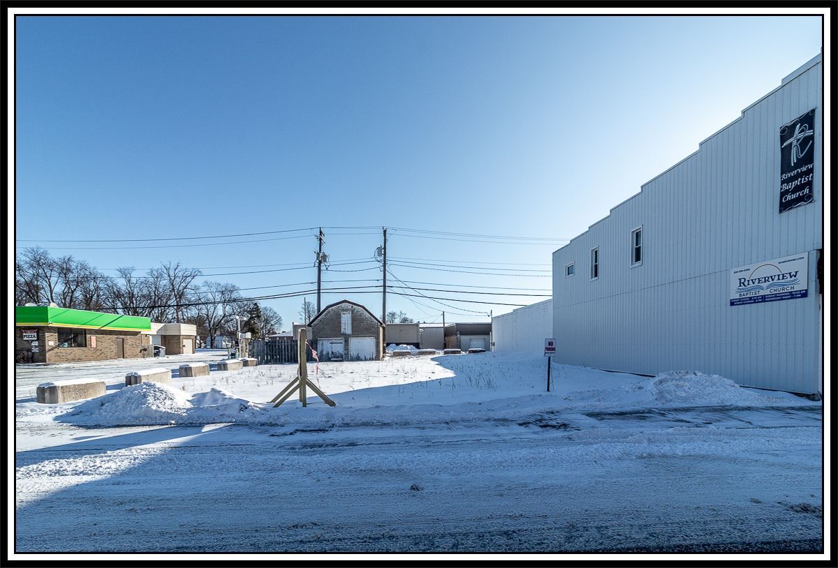 226 N Main St, Seymour Township, WI for Sale