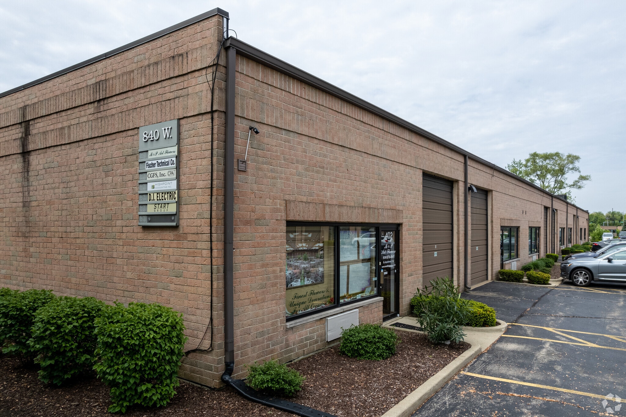820-840 W Lake St, Roselle, IL for Rent