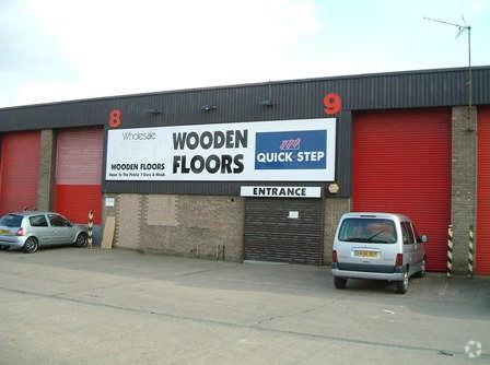 Leeds Rd, Huddersfield, WYK for Rent