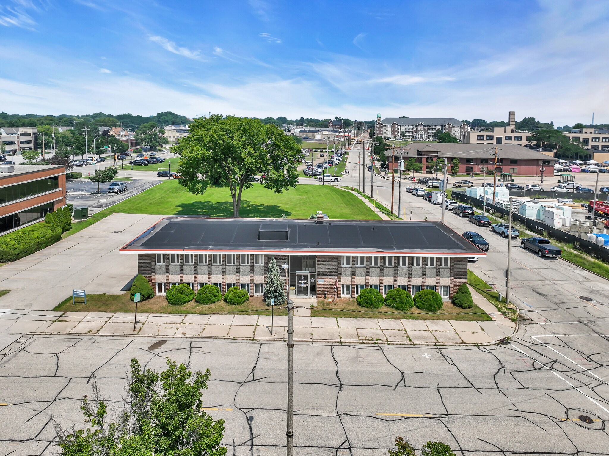 800 55th St, Kenosha, WI for Sale