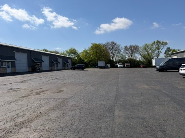 14611 W Edison Dr, New Lenox, IL for Rent