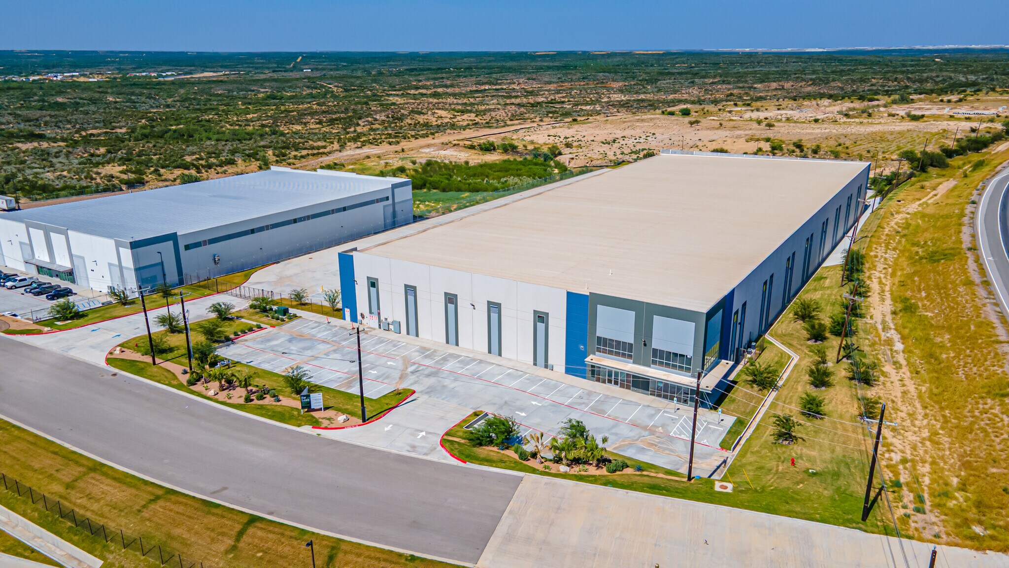 101 Man United St, Laredo, TX for Rent