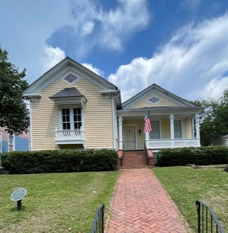 2607 Vineville Ave  