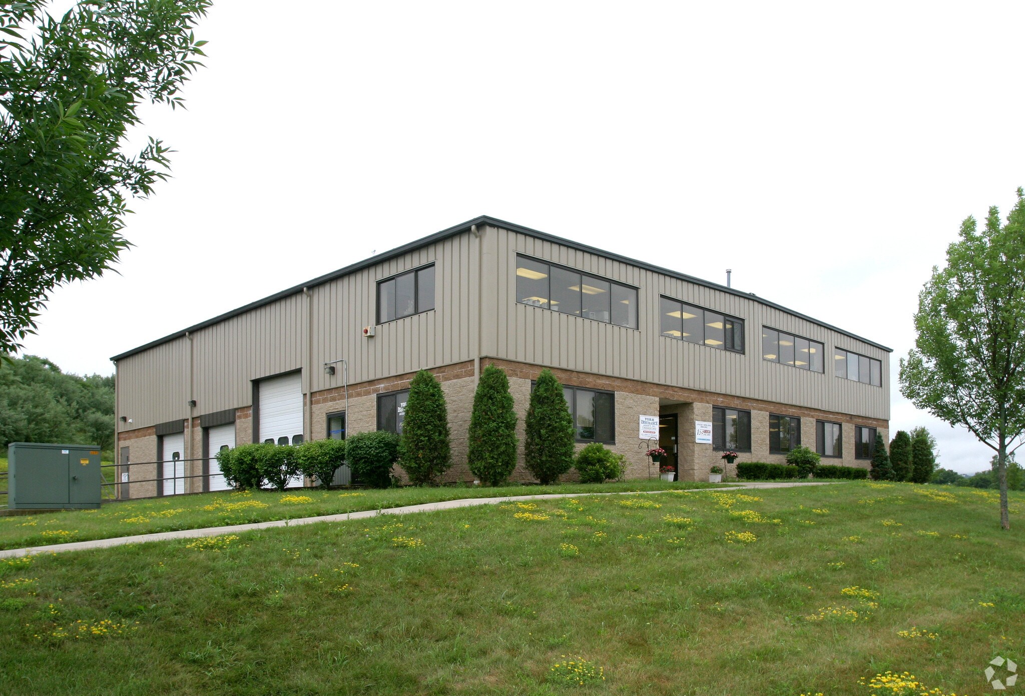 7 Progress Dr, Cromwell, CT for Sale