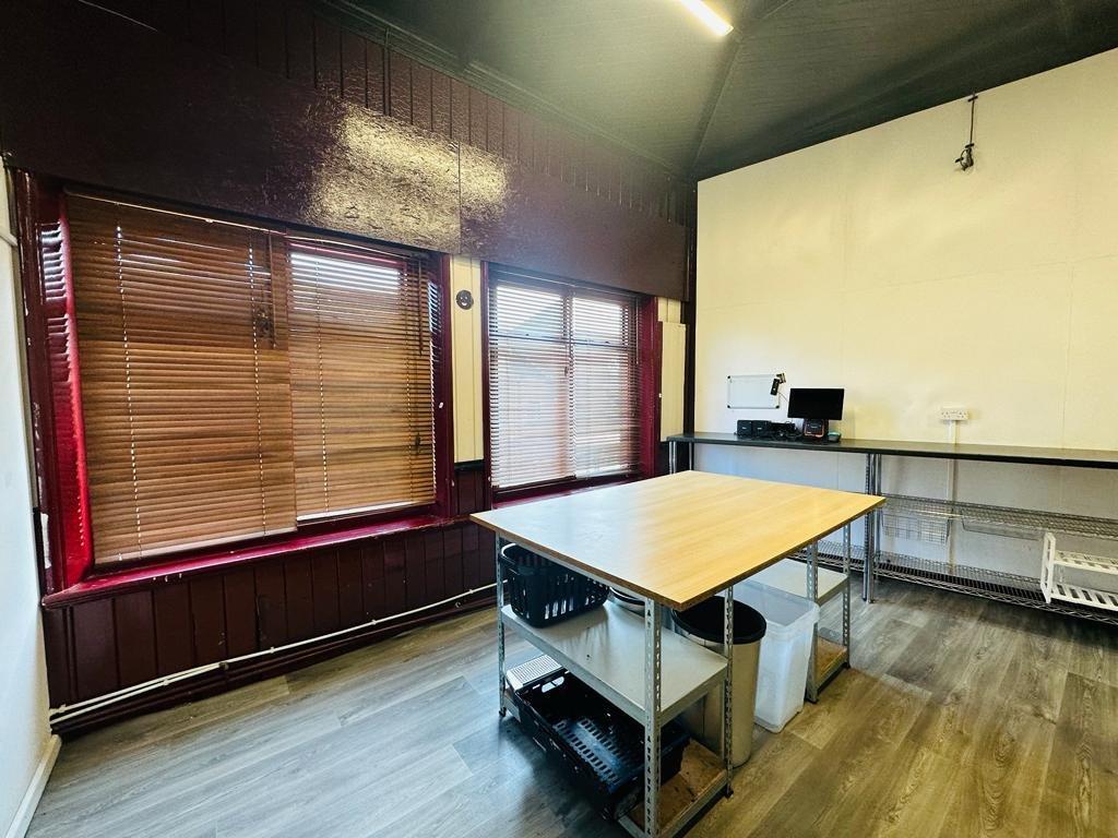 592-596 Durham Rd, Gateshead, TWR for Rent