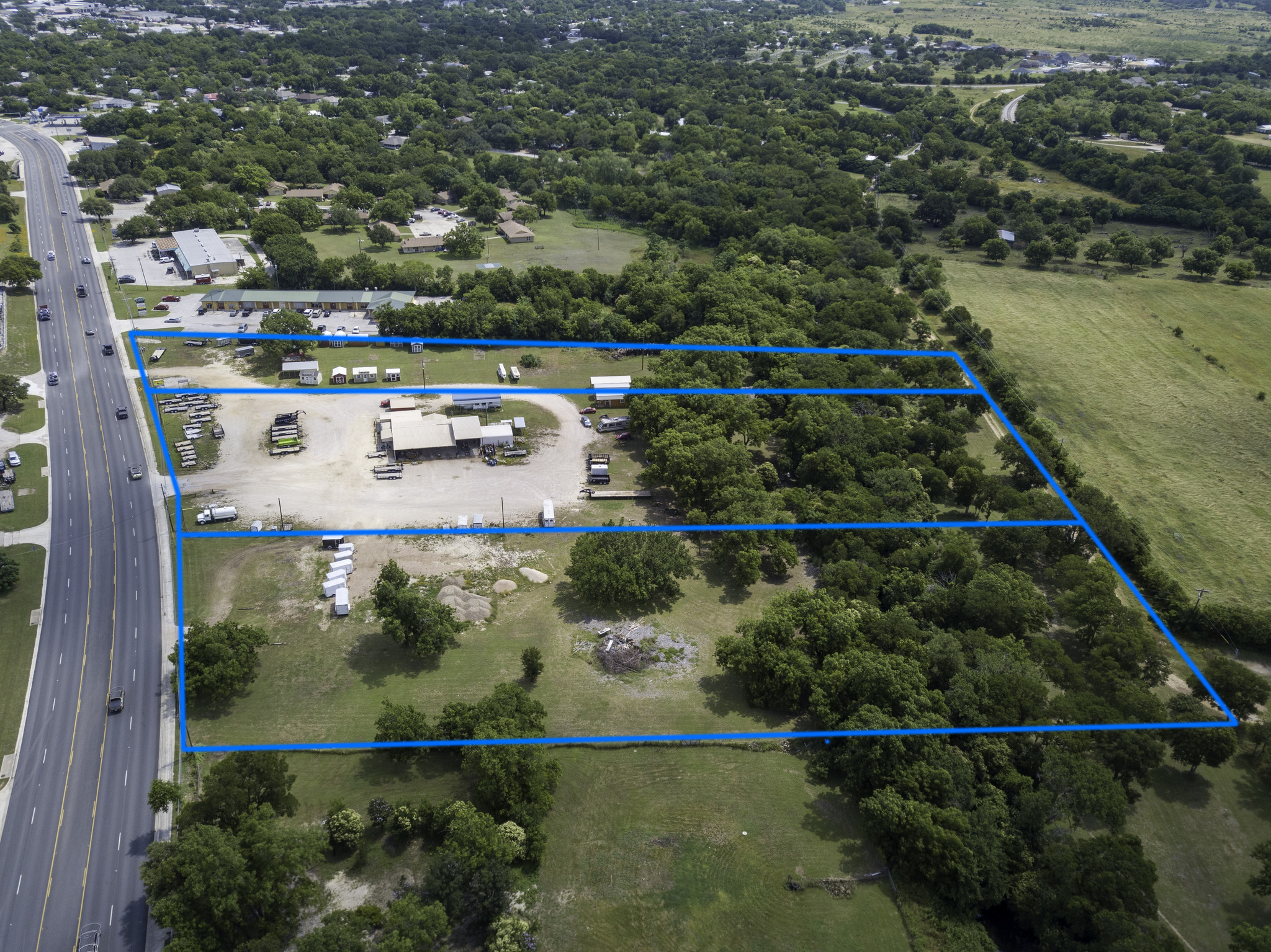 1107 S Water St, Burnet, TX for Sale