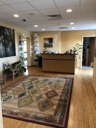 Red Hook, NY Office/Medical - 17 Glen Pond Dr