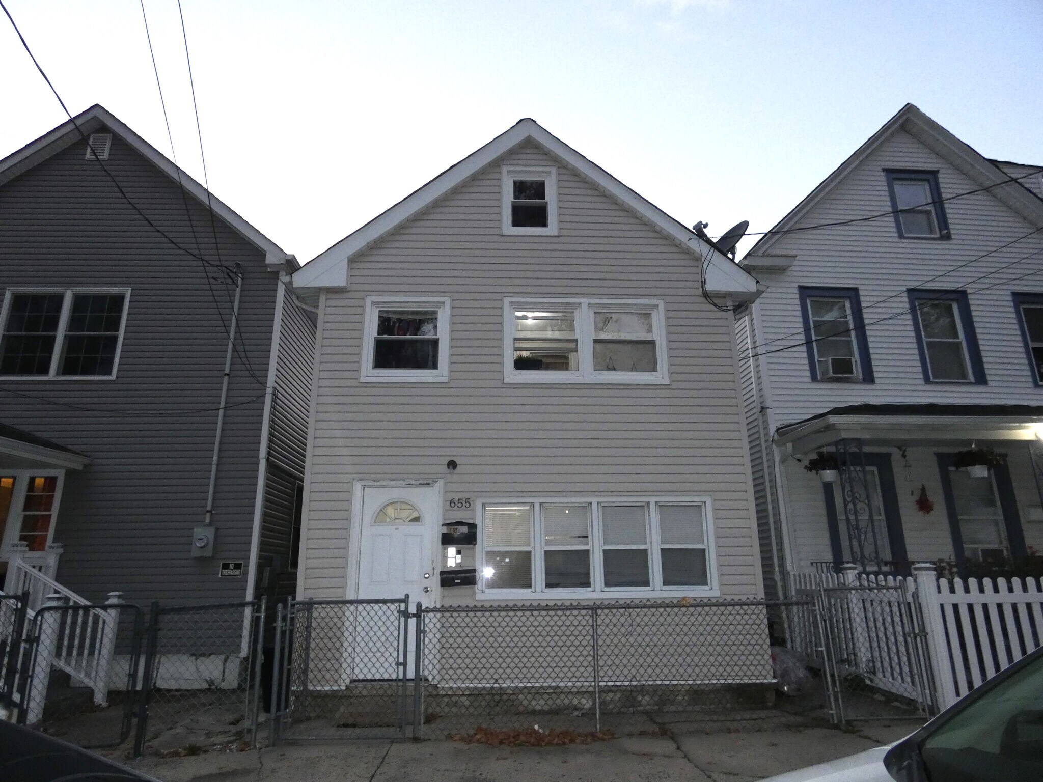 655 Charles St Perth Amboy, NJ 08861 MultiFamily Property for Sale