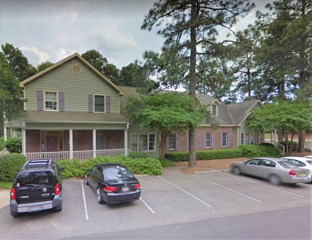 10 Parker Ln Pinehurst, NC 28374 Office Property for Sale on