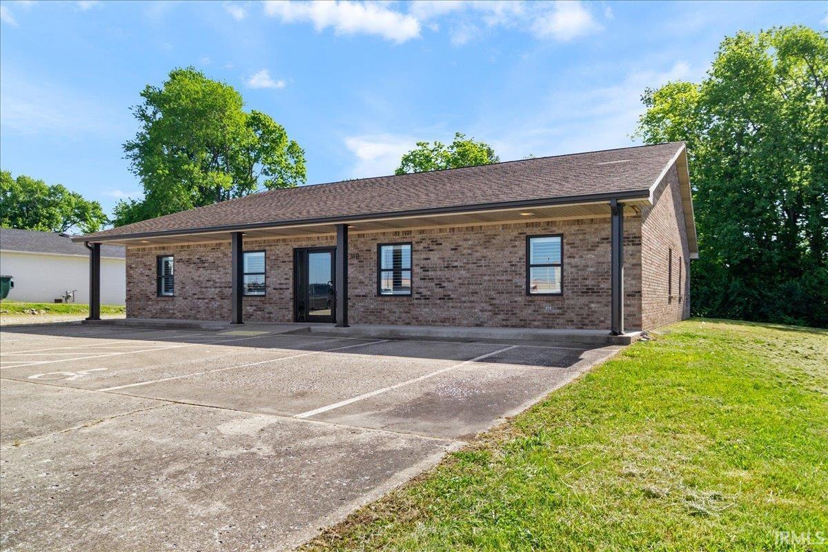 310 S 5th Ave, Princeton, IN for Sale
