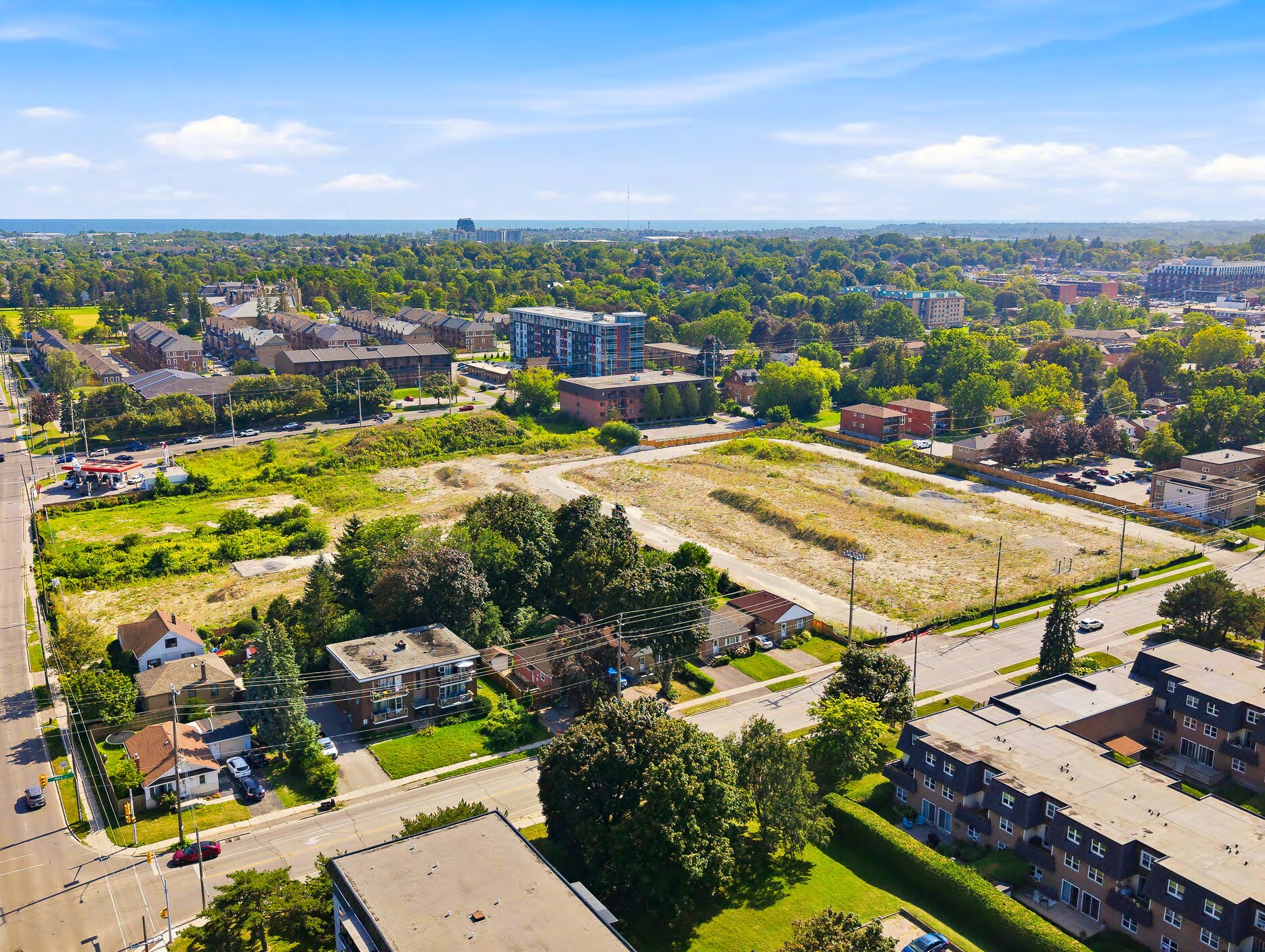 100 Garden St, Whitby, ON for Sale
