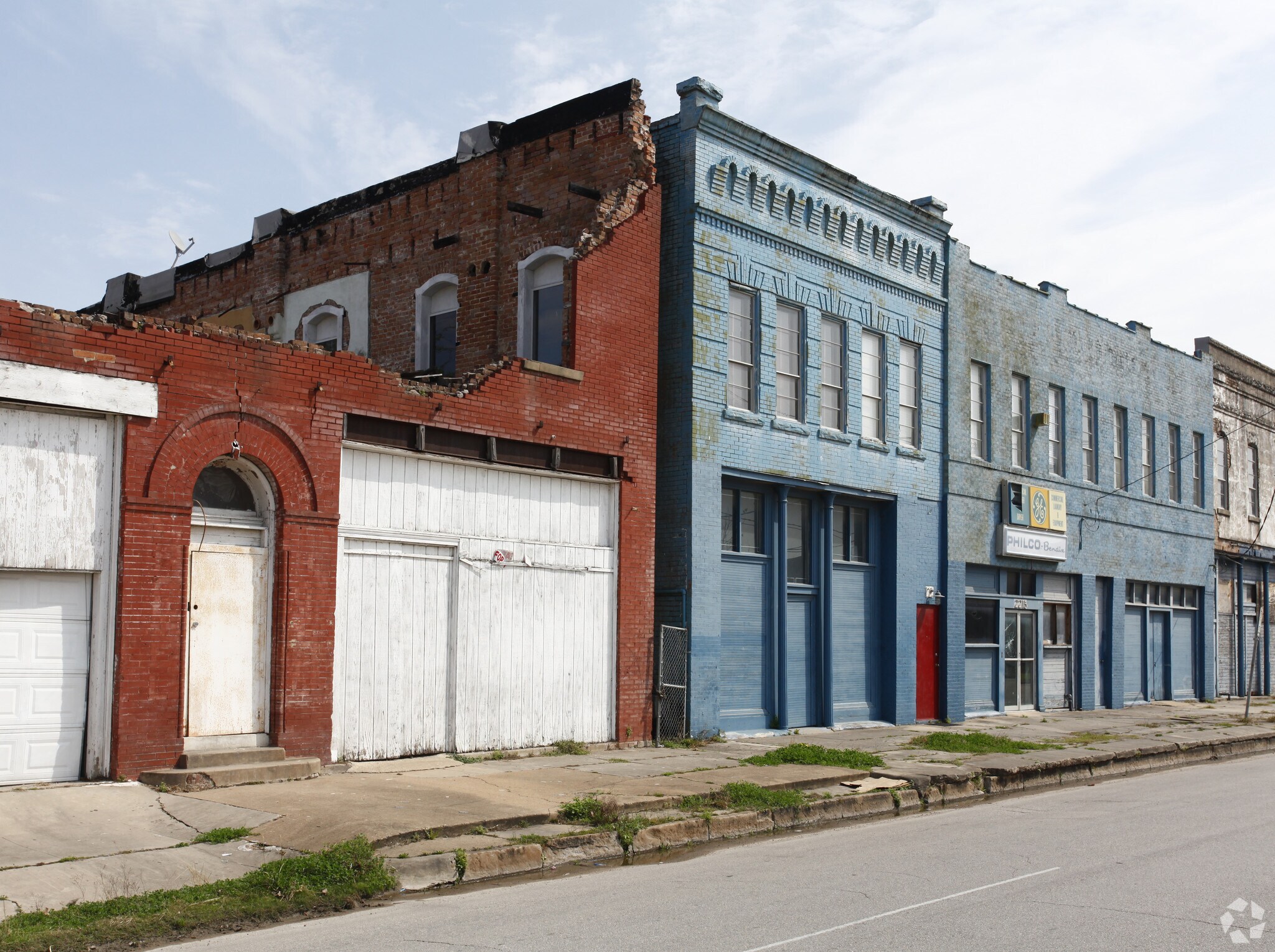 22152219 Congress St Houston, TX 77003 Office Property for Sale on