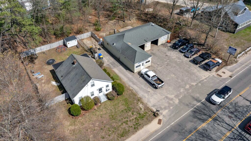 54 Lowell Rd, Hudson, NH for Sale